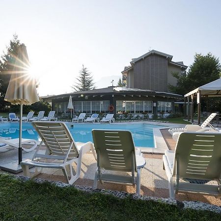 Hotel Bavaria Levico Terme Eksteriør bilde