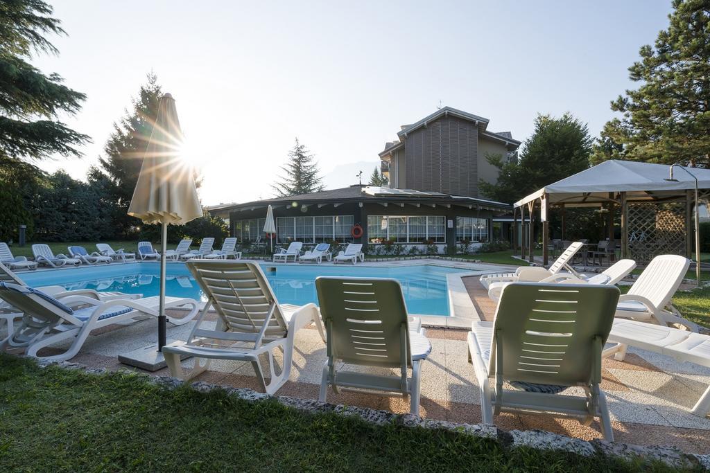 Hotel Bavaria Levico Terme Eksteriør bilde