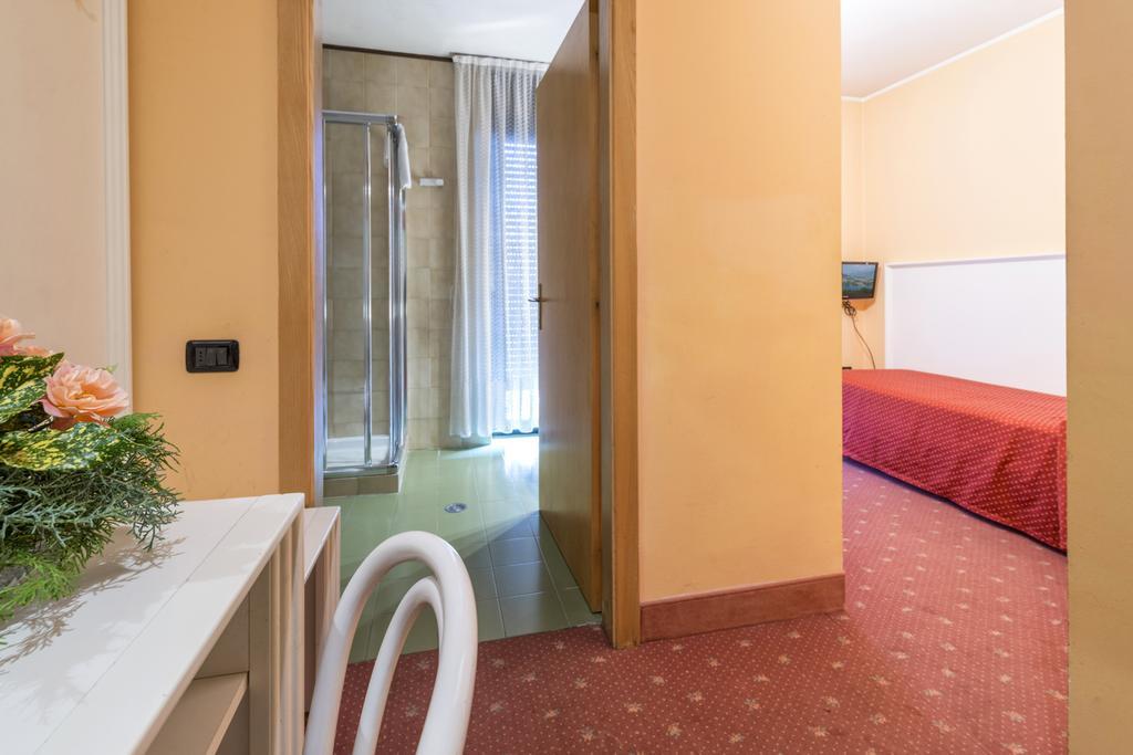 Hotel Bavaria Levico Terme Eksteriør bilde