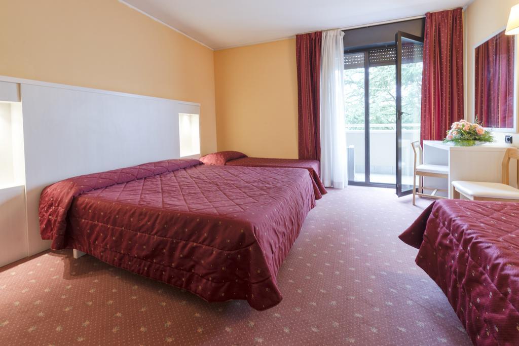 Hotel Bavaria Levico Terme Eksteriør bilde