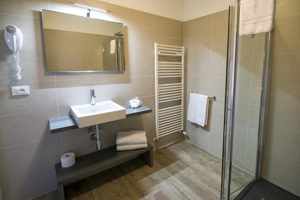 Hotel Bavaria Levico Terme Eksteriør bilde