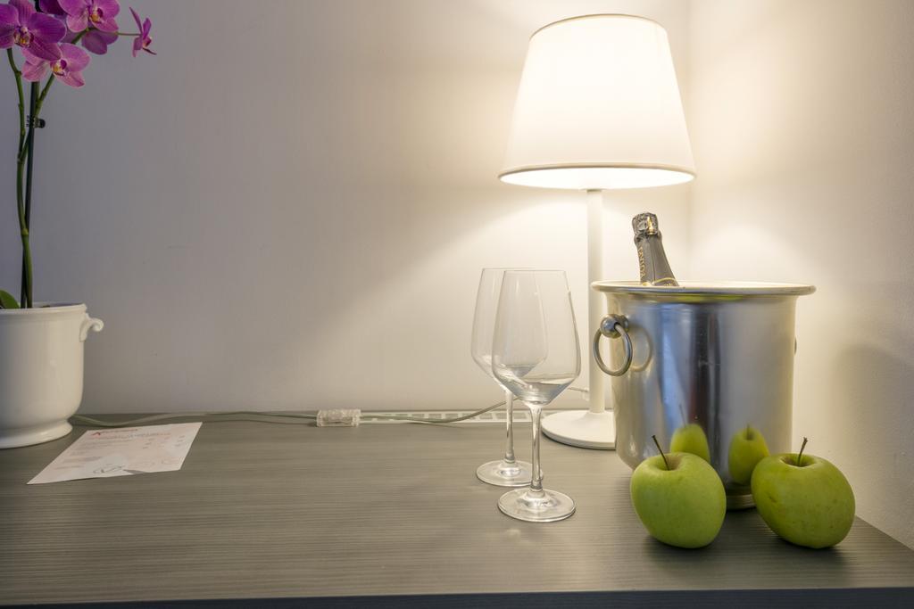 Hotel Bavaria Levico Terme Eksteriør bilde